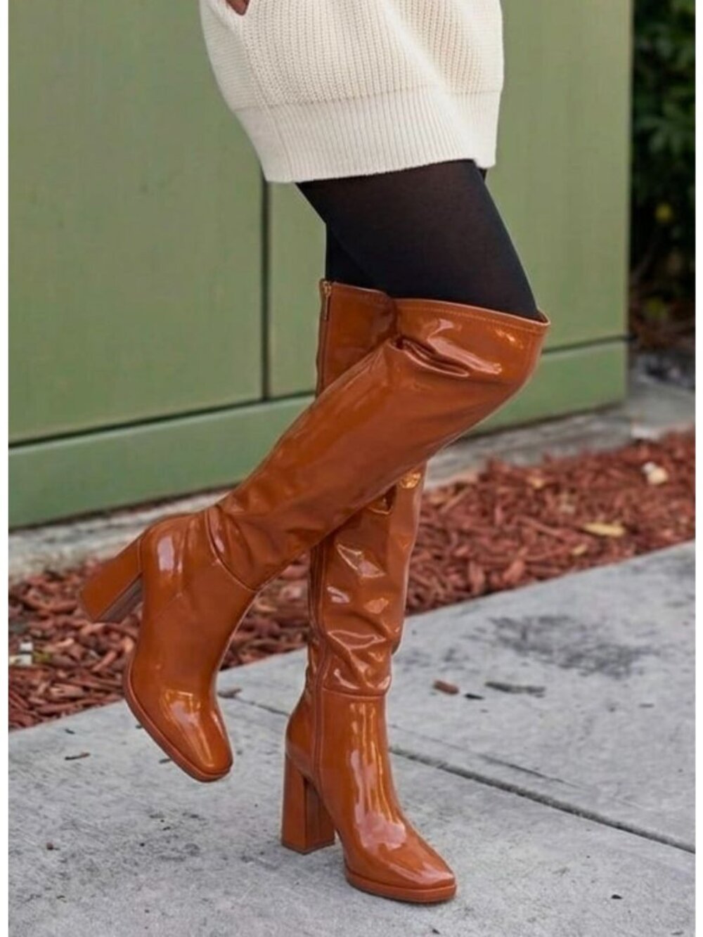 High-Gloss Brown Knee-High Boots With Block Heel Side Zipper And Square Toe Desi